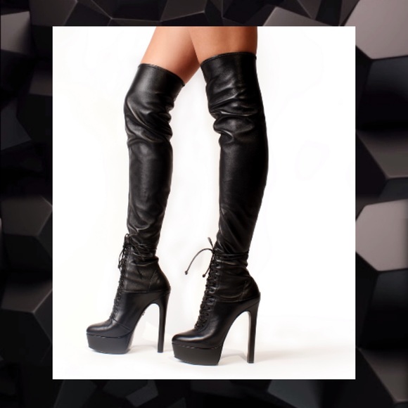 Black Leather Thigh High Stiletto Boots By Ruthie Davis - Picture 2 of 8